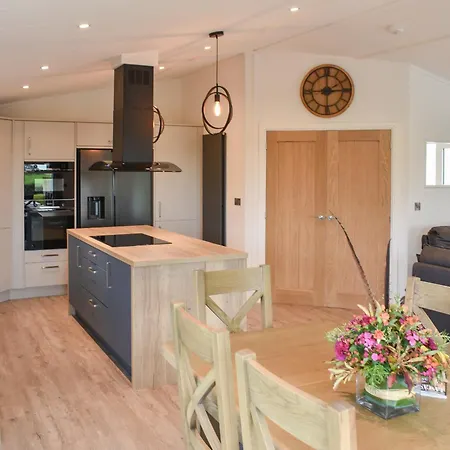 بيت للعطل The Woodland *